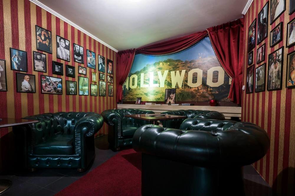 Film Hotel